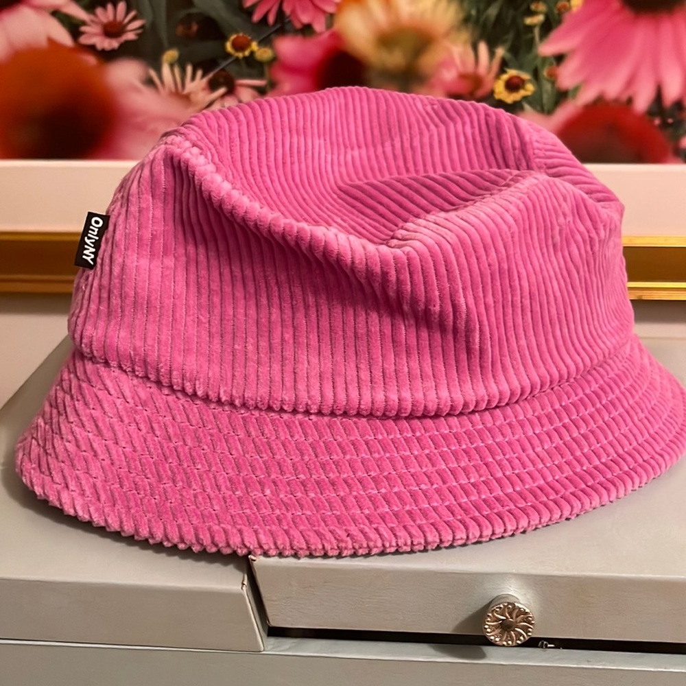 NWOT OnlyNY bucket hat brand new